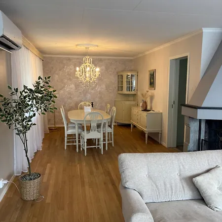 Magnhilds Luxury Apartment Otta Exterior photo